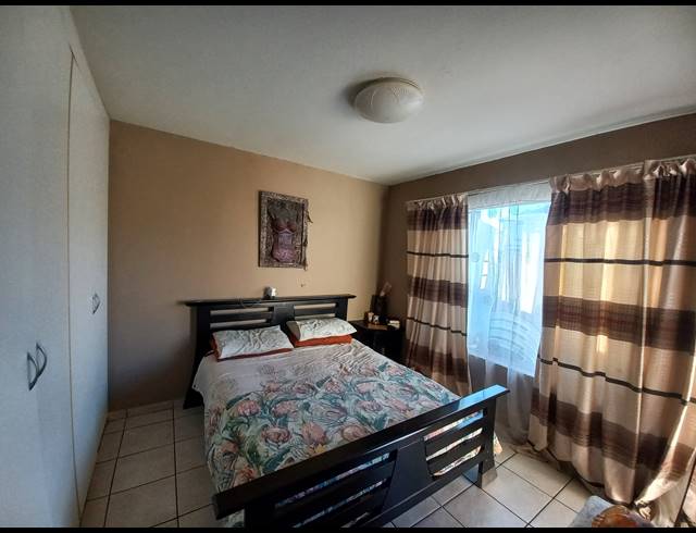 2 BEDROOM SECTIONAL TITLE FOR SALE IN PARKRAND